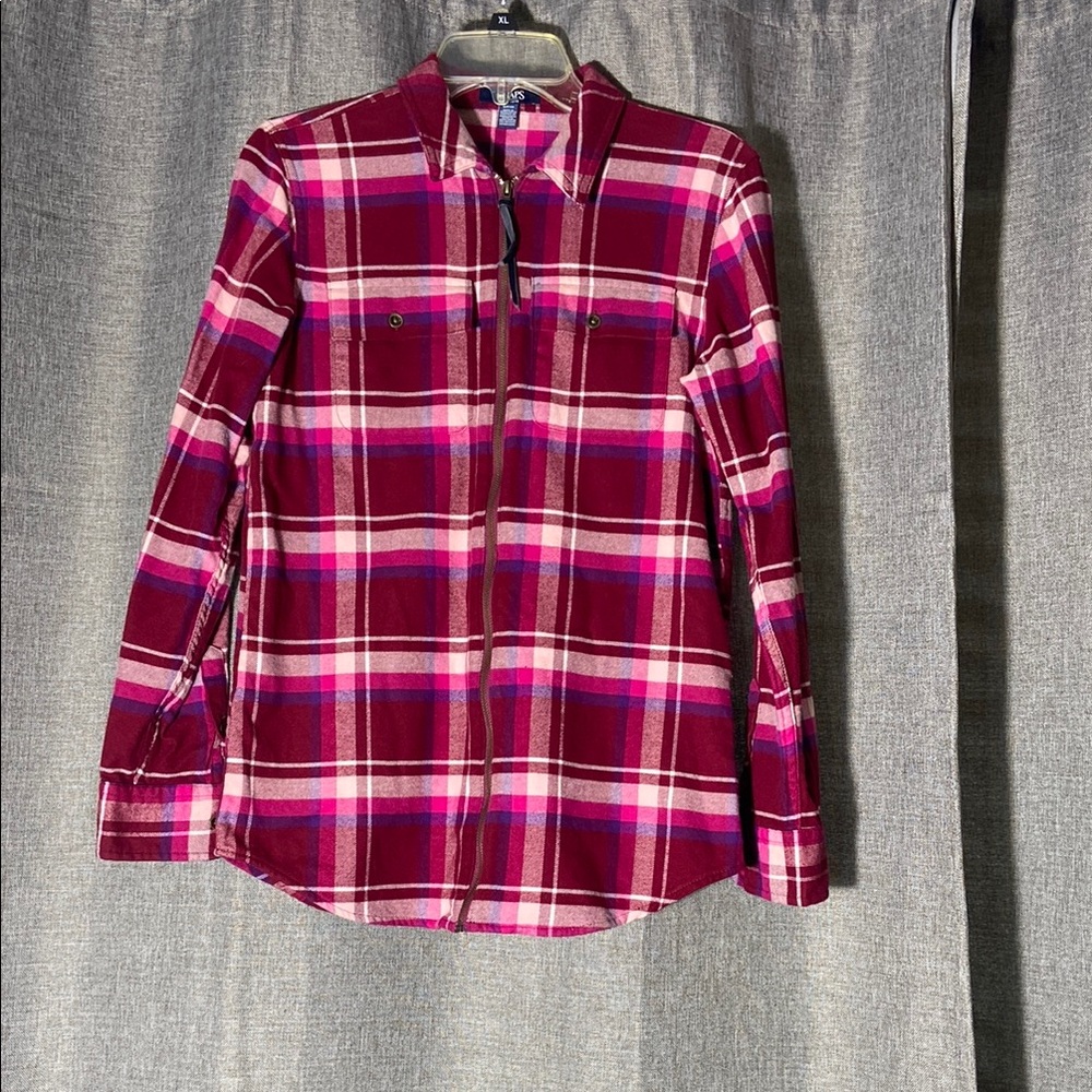 Chaps Women's Plaid full zip up shirt